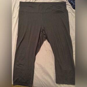 Old Navy Cropped Leggings
